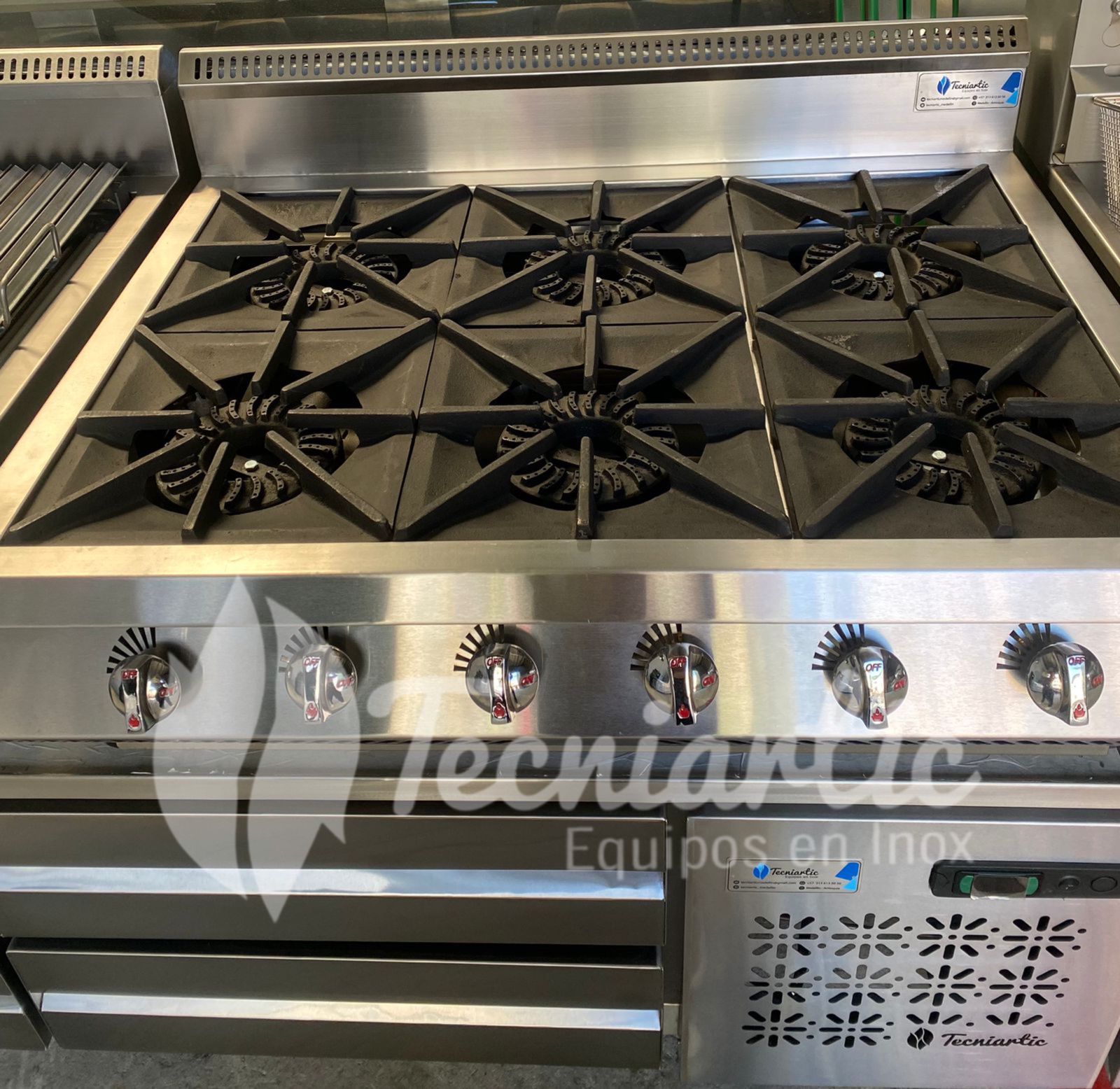 Estufa industrial en acero inoxidable — Tecniartic